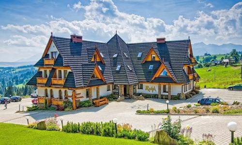 Polské Tatry u národního parku: Hotel Redyk Ski&Relax *** s polopenzí, neomezeným wellness + sleva do termálů