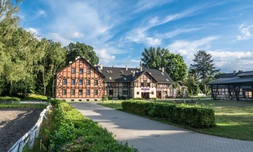 Polsko nedaleko německých hranic: Folwark Książęcy *** s polopenzí a neomezeným wellness na Zámku Kliczków