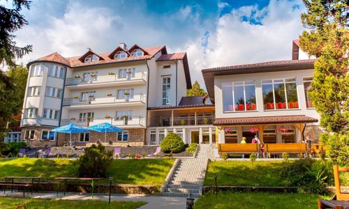Polsko u hranic: Dom Wczasowy Beskidy se snídaní/polopenzí, wellness (bazén, vířivka, sauna) a vyžitím + sleva