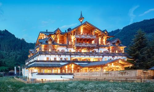 Rakouské Alpy v Hotelu Grossarler Hof ****s s gurmánskou polopenzí, wellness a fitness
