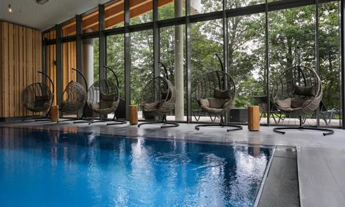 Relaxační pobyt uprostřed Durynského lesa v Konsum Berghotelu Oberhof se snídaní a luxusním wellness neomezeně
