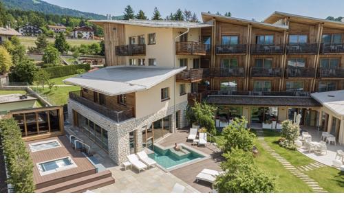 Severní Itálie: Národní park Adamello Brenta v Blu Hotelu Natura & Spa **** s polopenzí, bazény a saunami