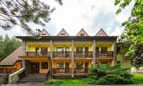 Slovenský ráj: Penzion Trio se snídaněmi a neomezeným wellness s bazénem a saunami + dítě do 12 let zdarma