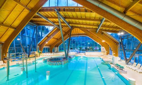 Slovinsko v Hotelu Terme Snovik **** s polopenzí/plnou penzí a vlastními termálními bazény + fitness a animace