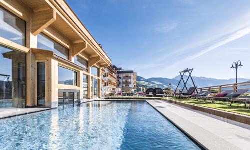 Úchvatné Dolomity v Hotelu Rogen s luxusní rozšířenou polopenzí, bazénem, vířivkami a saunami + karta výhod