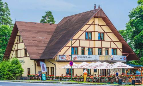 Vysoké Tatry 1,1 km od lanovky na Skalnaté pleso v Hotelu Tulipán *** s polopenzí + bazén, vířivka a 4 sauny
