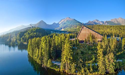 Vysoké Tatry s výhledem na Štrbské pleso: Hotel Patria **** s přepychovým neomezeným wellness + polopenze