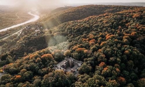 Wolský les jen 6 km od hradu Wawel a 9 km od Krakova: Forest Hotel *** s polopenzí a slevou na zoo a aquapark
