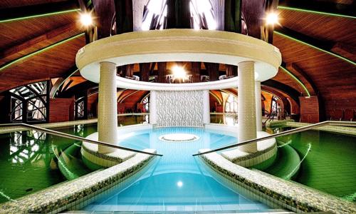 Zalakaros: Hotel Park Inn by Radisson **** přímo propojený s termálními lázněmi + all inclusive a dětská herna