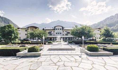 Zillertalské Alpy v 5* Alpenpalace Luxury Hideaway & Spa Retreat s polopenzí a luxusním wellness + herna